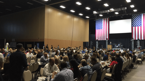 Nathan Winters gets ready to introduce the Wyoming delegation at the Energy Expo dinner