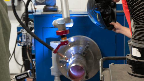 The Artificial Intelligence Pipe Welding (AIPW) system from ARC Specialties combines a Micro-Epsilon laser scanner, artificial intelligence software and a Universal Robots six-axis UR5 robot arm.