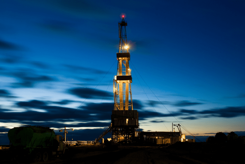 Progressive Strides in Unconventional Oil and Gas Recovery