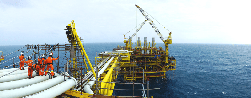 How Augmented Reality Glasses Can Solve Current Challenges in the Oil and Gas Industry