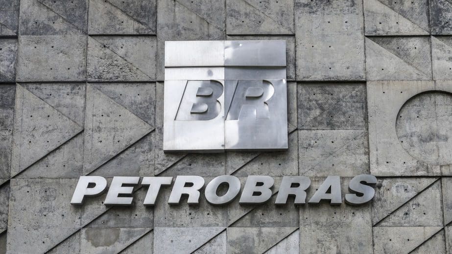 An increase of exports is not enough to avoid a Q2 loss in net results for Petrobras