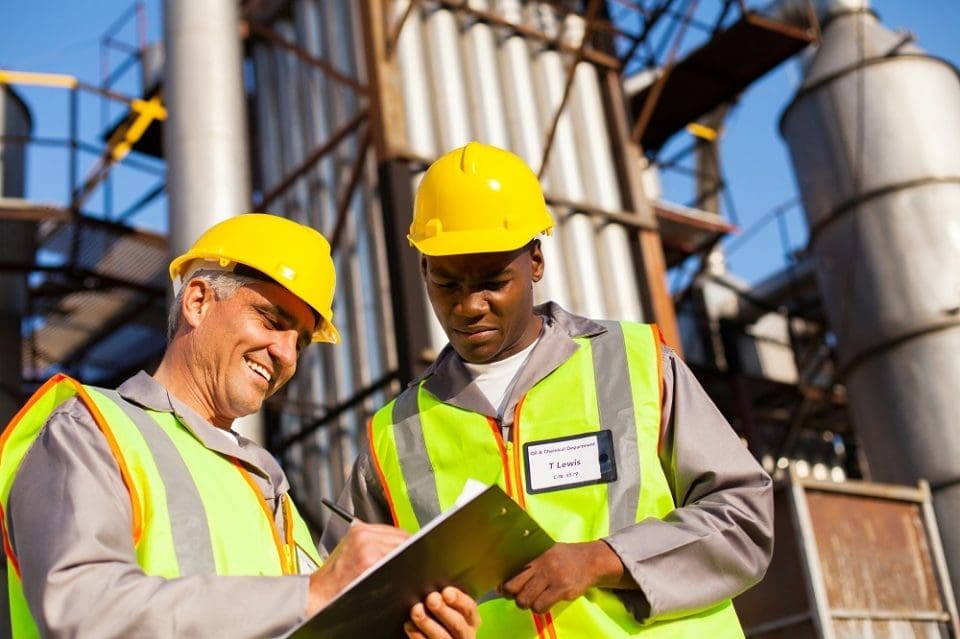 7 Safety Tips For Oil Industry Workers
