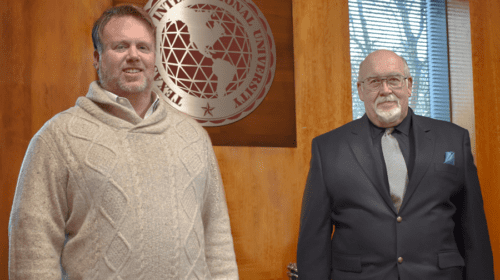 President and Partner Cliffe Killam (L), Killam Oil & Gas, and President Pablo Arenaz (R), Texas A&M International University (TAMIU). Photo courtesy of Guillermo A. Sosa.