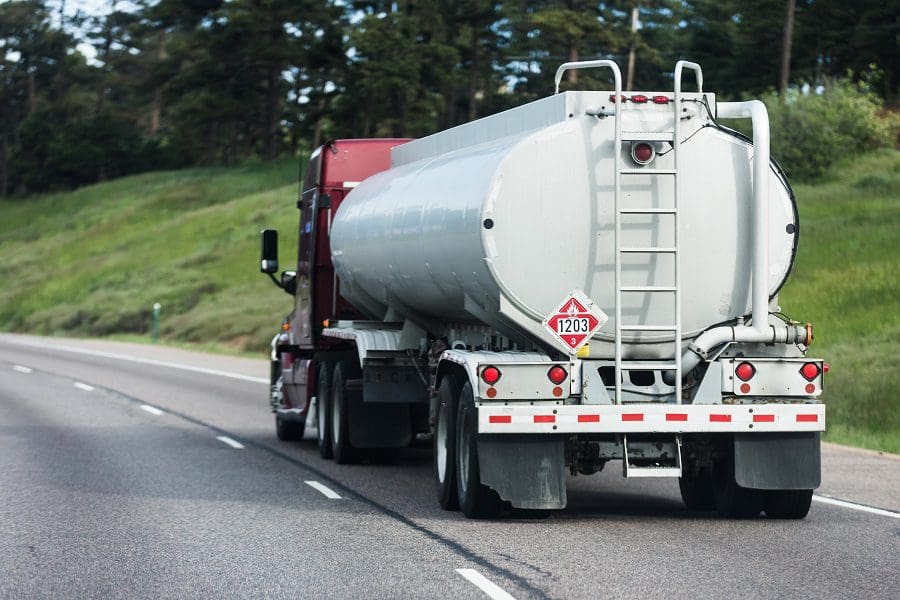 7 Safety Tips For Transporting Oil And Gas
