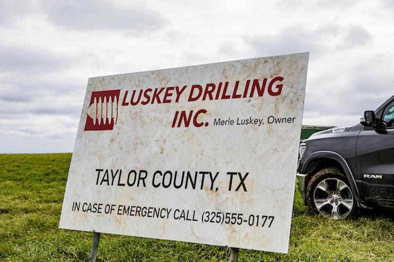 Luskey Drilling, Inc. sign posted at the Accidental Texan well site. Photo courtesy of Marc Morrison Photography.