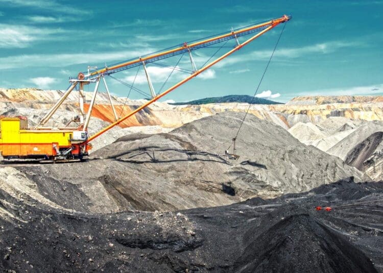 Oak Creek coal plant to continue operations