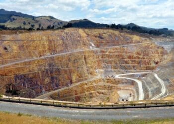 Itmann idles while Leer South remains offline
