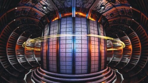 China sets 'super module' at Lufeng-1