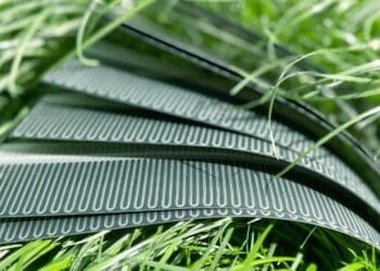 China develops record-breaking tandem solar cells
