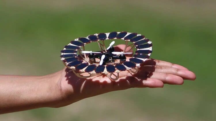 JKU unveils solar-powered drone
