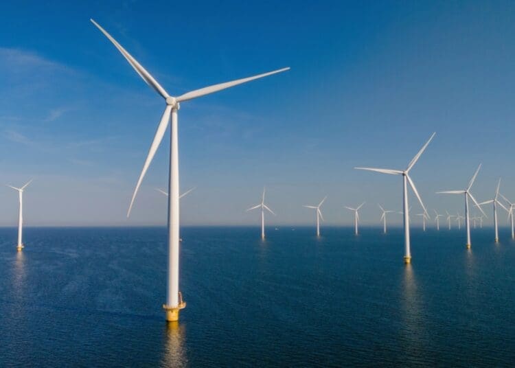 Industry leaders urge Spain to fast-track wind power