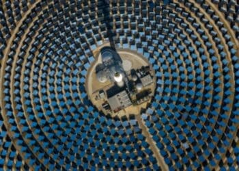 World's largest concentrator produces record energy