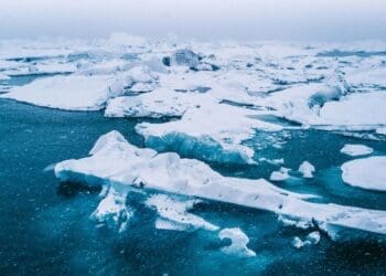 'Frozen hydrogen' production in the Arctic