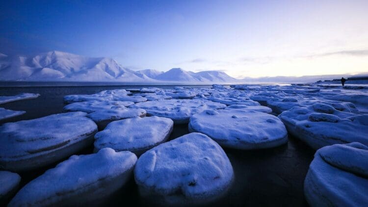 Germany reveals Antarctic discovery frozen hydrogen