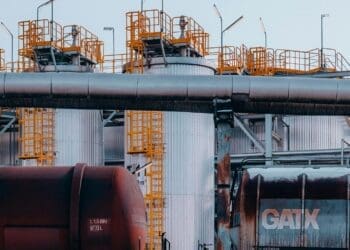 Senegal unveils plans for its second national refinery under the SAR 2.0 initiative 31 Senegal to construct second refinery to boost output