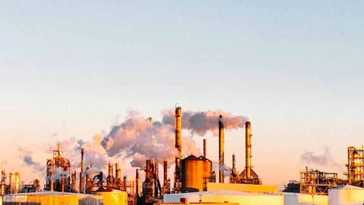 Norway evaluates proposal for a fast-tracked oil and gas development 1 Norway evaluates new proposal to fast-track operations