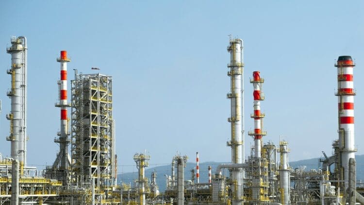 Sinopec and Aramco launch Fujian joint venture to develop major refinery and petrochemicals complex in China 1 Sinopec and Aramco to form joint venture