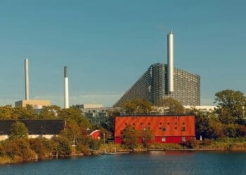 Plug Power to supply three hydrogen projects in UK