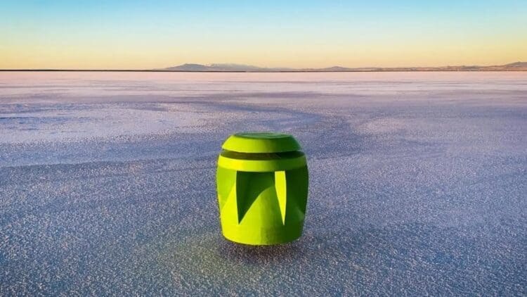 It works even during snowfall — Green "pod" wind turbine produces 2 kW free at home 1 snowfall green pod extreme