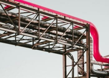 Global LNG market faces uncertain future