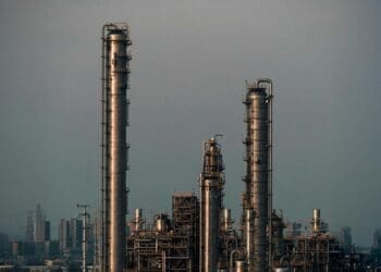 Zambian refinery advances this year