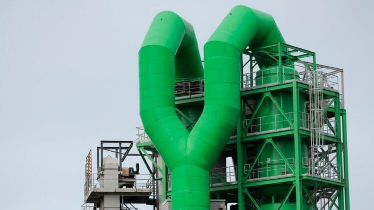 Duke Energy Florida rolls out green hydrogen production and storage at DeBary to support grid decarbonisation and renewables integration 1 Duke Energy Florida launces green hydrogen project