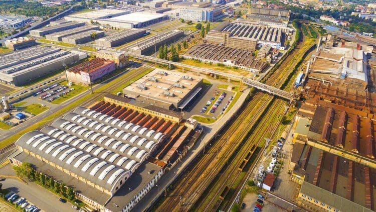 JGC’s pilot green ammonia facility starts output using hydrogen supplied by Asahi Kasei 1 JGC’s pilot green ammonia facility