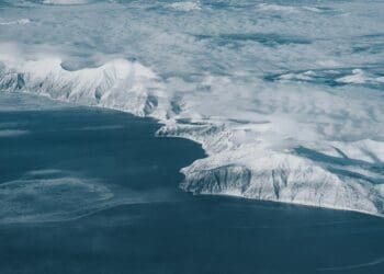 Ice ‘tsunamis’ tearing shorelines American region next