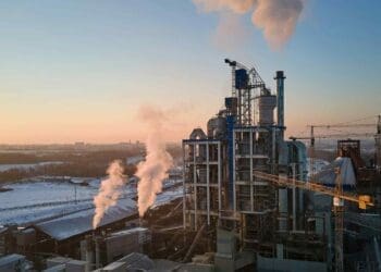 Moeve advances renewable fuel complex