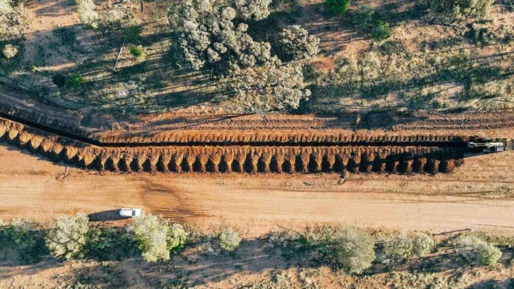 Alberta, crude oil pipeline