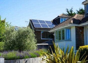 zero-energy home with solar power