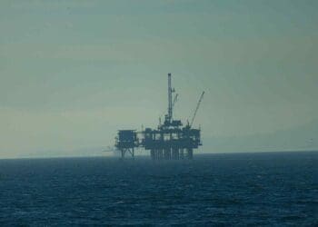 BOEM, offshore oil and gas rig