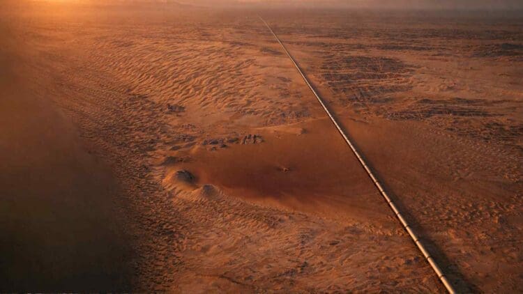 After the Hormuz crisis, a new energy lifeline emerges — 745 miles through the desert to transport 7 million barrels a day 1 oil pipeline through the desert