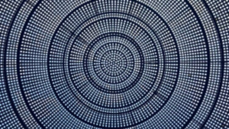 It promised clean energy for thousands of homes — But reports revealed birds burning mid-air at over 1,000°F 1 a massive concentrated solar power installation