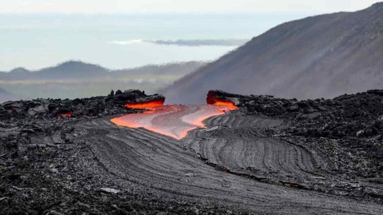 rock heat "flowing" above surface