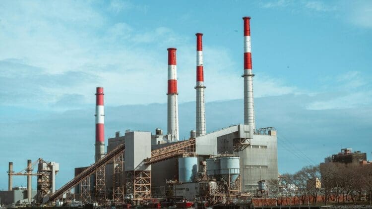 New U.S. refining development moves into construction phase under America First project 1 America Frist refinery