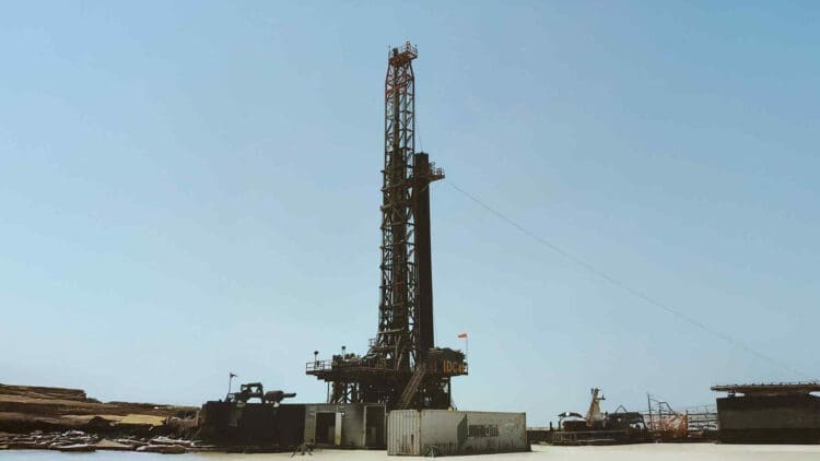 Halliburton completes Sekal acquisition to accelerate rollout of automated digital drilling solutions 1 drilling rig