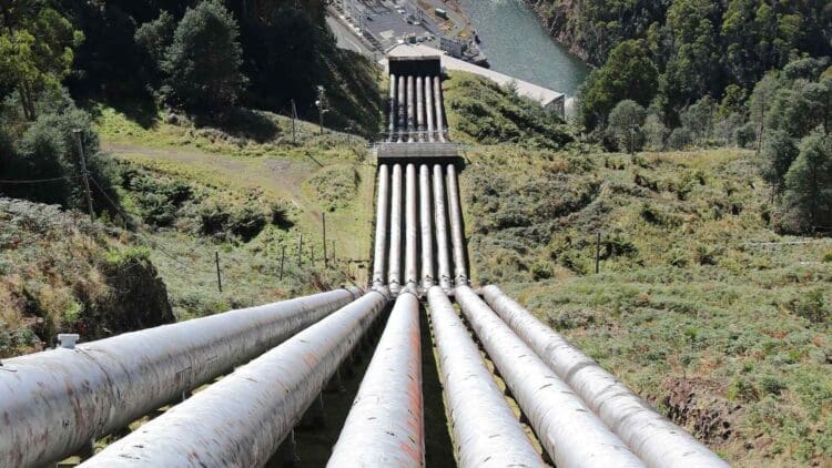 Caturus enters LNG supply agreement to underpin upstream gas project development 1 gas pipeline