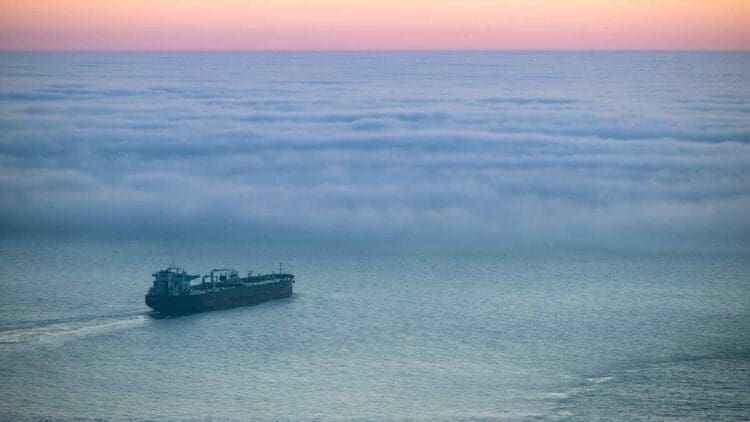 Marine vessel offshore