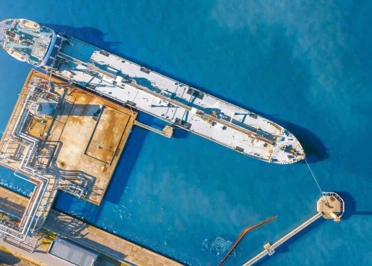 oil transport storage