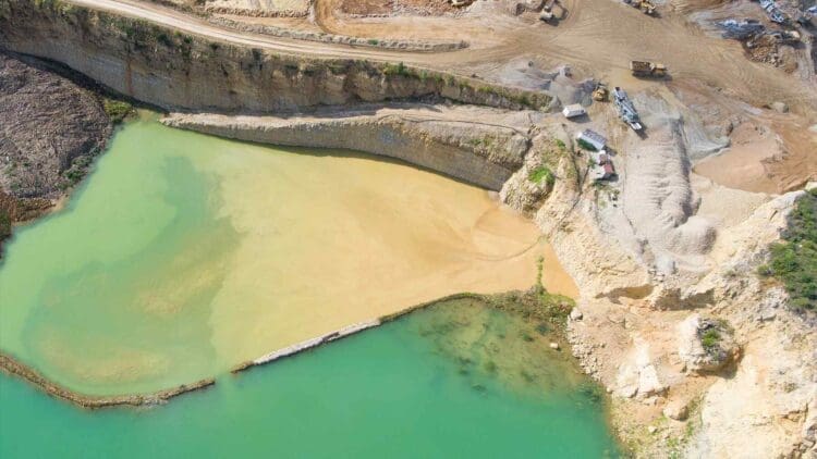 Scientists just found enough "white gold" beneath the Appalachians to power America for over 300 years 1 a lithium deposit