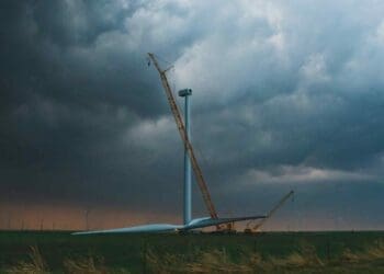 wind turbine blade maintenance