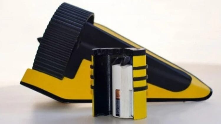 image of hydrobee hydroelectric generator