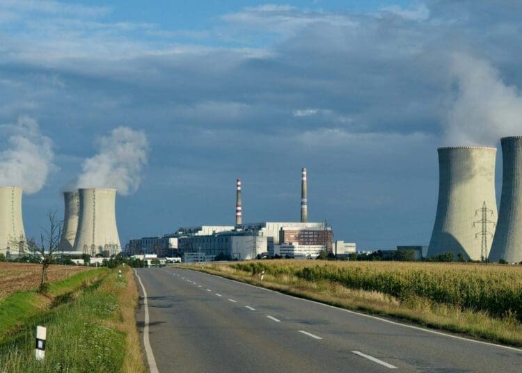Holtec set a world record emptying Pilgrim's spent fuel pool in 30 months after its engineers finally retrieved a damaged assembly that had been stuck in a reactor rack since the 1970s 1 Nuclear fuel