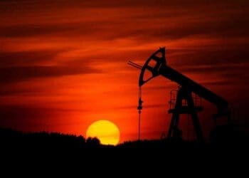 Devon updates 2026 operating outlook following completion of combination with Coterra 4 Devon collaborates with Coterra