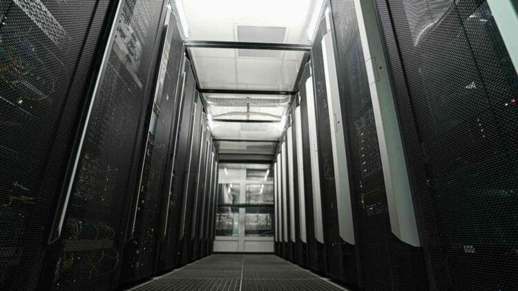 Sunrun, Renew Home and Tesla join forces to expand residential virtual power capacity for rising data center electricity demand 1 Sunrun, Renew Home and Tesla collaboration