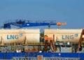 Egypt's PM tours West Delta Deep Marine gas facilities and meets Shell, Petronas, and KUFPEC on new investment plans 3 Egypt