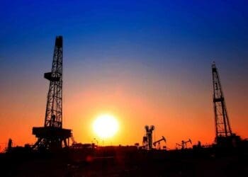 Venezuela and Shell sign five energy agreements covering Loran