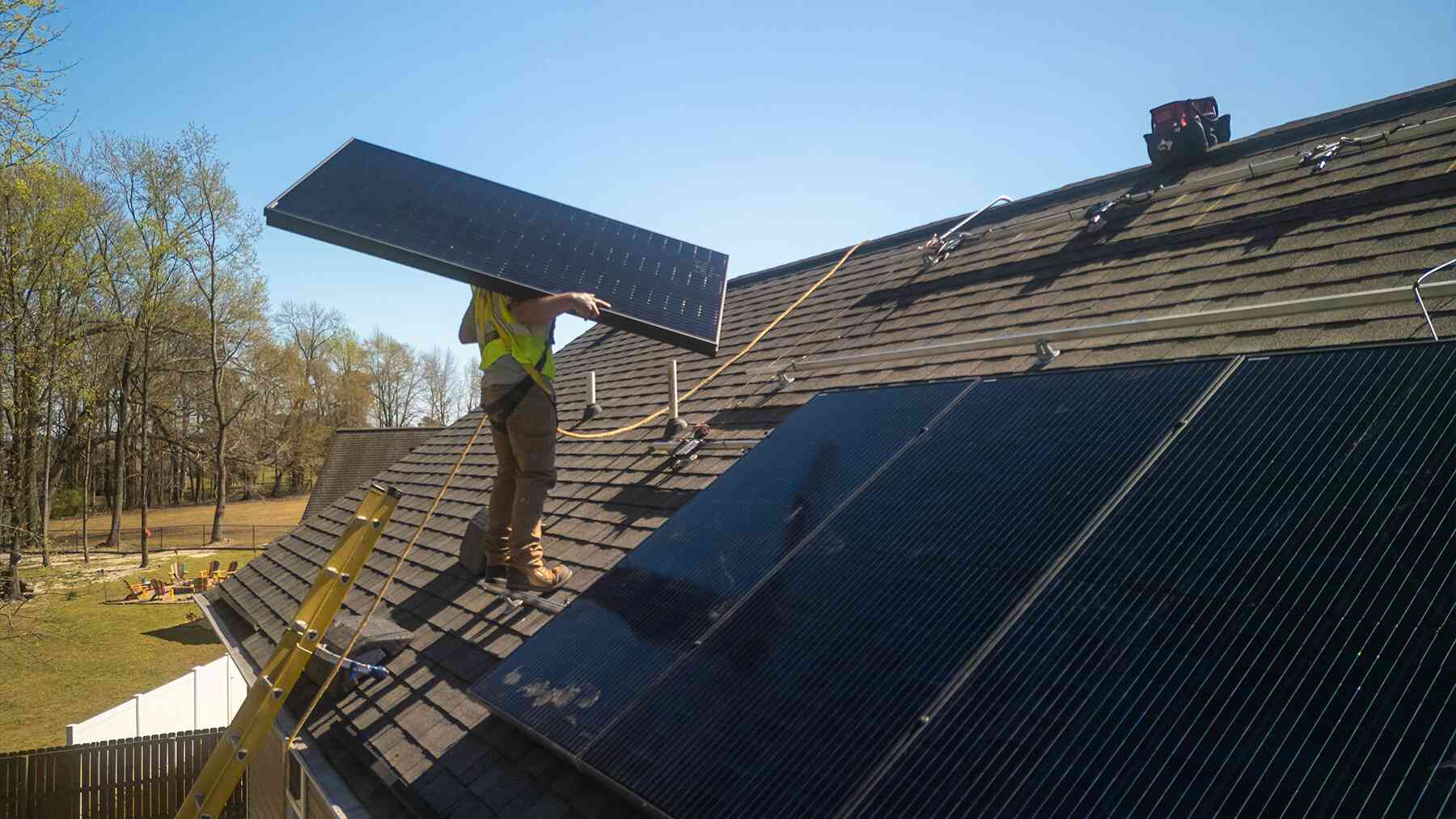 18. INTERNAL A homeowner paid for solar panel shipping protection and watched the delivery driver walk away from a pallet of damaged signature free panels
