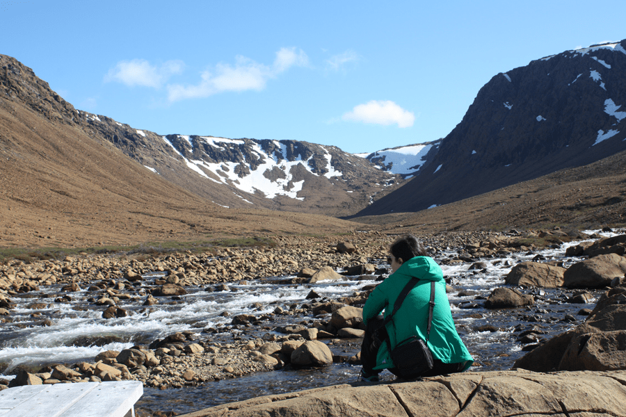 Self-reflection in the otherworldly landscape of Tablelands (Gros Morne National Park, Canada, 2017).